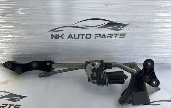 BMW 5 E60 E61 Front wiper linkage and motor 19SKV027 S64A21 7193995