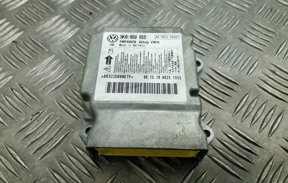 Volkswagen Golf VI Airbag control unit/module 5K0959655