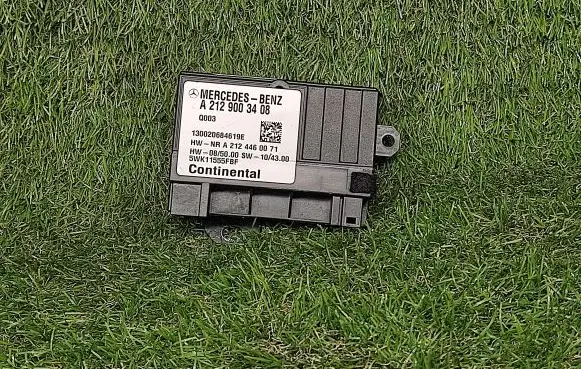 Mercedes-Benz E W212 Fuel injection pump control unit/module A2129003408 5WK11555FBF
