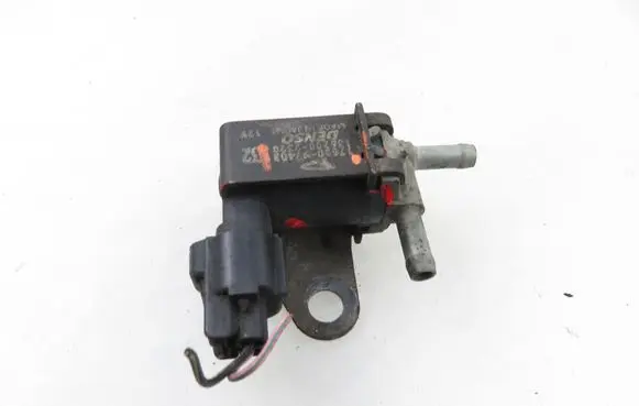 Daihatsu Sirion Valve vacuum 1362002320 1765097405