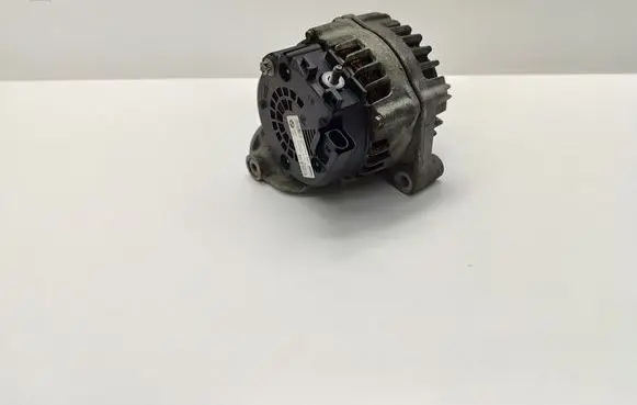 BMW 5 F10 F11 Generator/alternator 8507625 8507625AI02 2608668