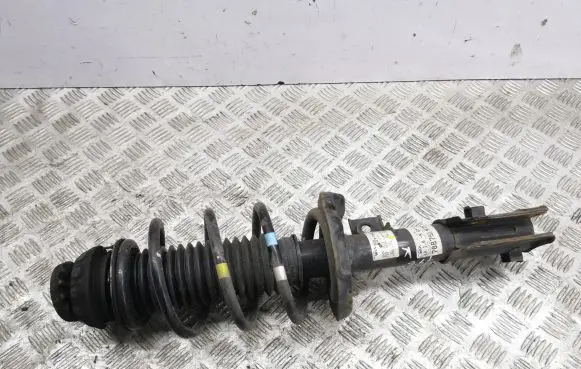KIA Stonic Front shock absorber/damper 7087Y750