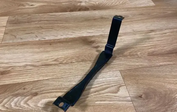 Ford Focus Battery bracket 3M5110718