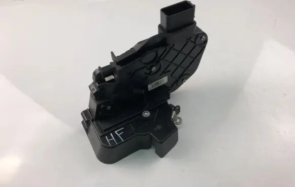 Volvo V50 Coupe door lock (next to the handle) 30799303
