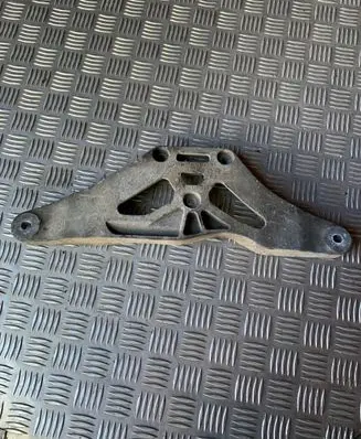Audi A6 S6 C6 4F Rear differential/diff mount bracket 4F0599287