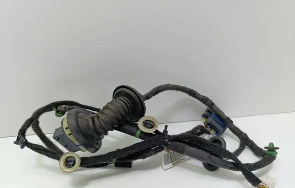 Peugeot 2008 I Rear door wiring loom 9803957080