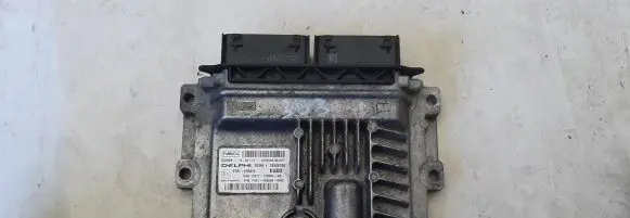 Ford Kuga II Engine control unit/module 97RI010012