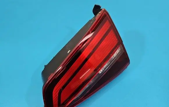 Volkswagen Jetta VI Rear/tail lights 5C6945094 IMPRK1608055
