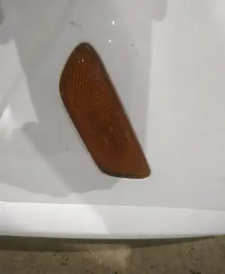 Saturn Vue Front indicator light 