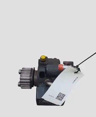 Volkswagen PASSAT B7 Fuel injection high pressure pump 03L130755E
