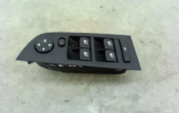 BMW 3 E90 E91 Quarter vent window switch 913212702