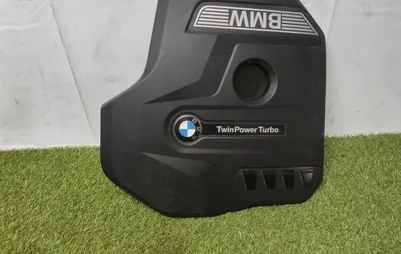 BMW 5 G30 G31 G38 Engine cover (trim) 8657035 1114865703501 8657055