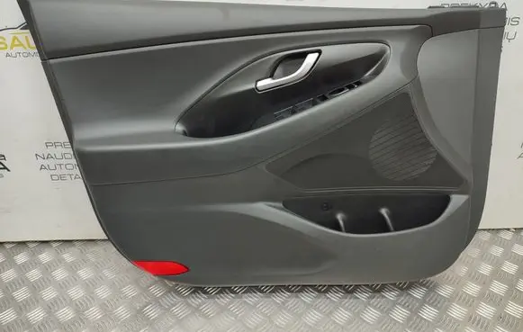 Hyundai i30 Front door card panel trim 82301G4020