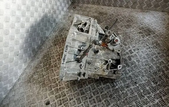 Suzuki SX4 S-Cross Manual 5 speed gearbox 3A07250ZE8