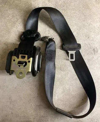 Audi A6 S6 C5 4B Front seatbelt 4B0857706A 560575800A 11062003