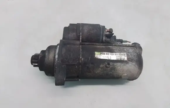 Skoda Octavia Mk1 (1U) Starter motor 02A911024B
