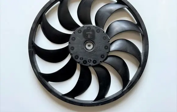 Nissan Leaf I (ZE0) Fan impeller 21486JK60B