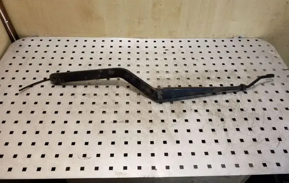 Opel Sintra Front wiper blade arm