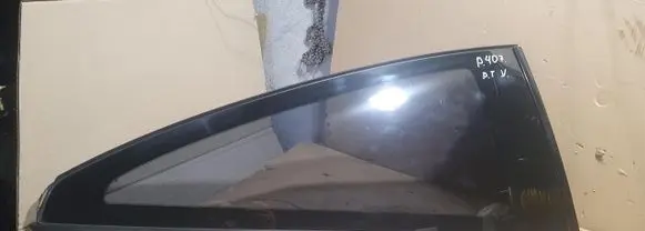 Peugeot 407 Rear side window 2006R