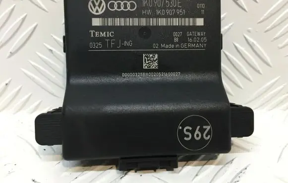 Volkswagen Caddy Gateway control module 1K0907530E