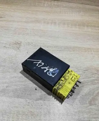BMW 3 E36 Immobilizer control unit/module 8362277