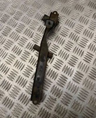 Battery bracket