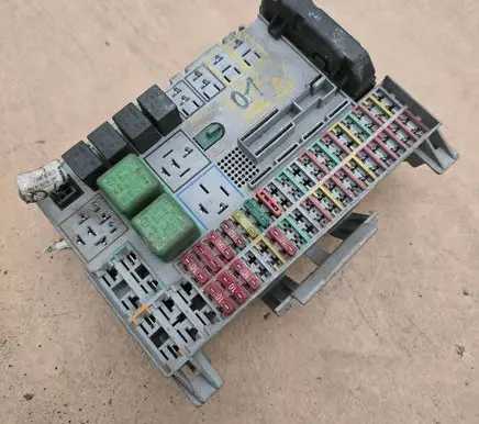 Fuse box set