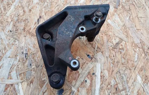 Dodge Journey Engine mounting bracket 04766388AA