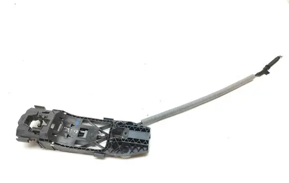 Rear door exterior handle/bracket