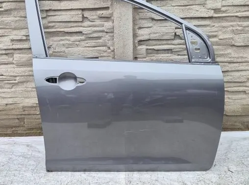 KIA Picanto Front door