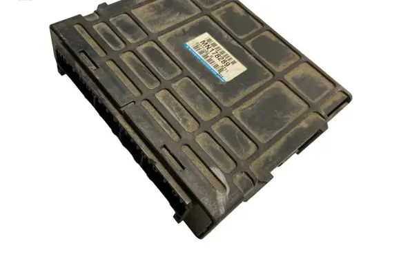 Mitsubishi Space Star Engine control unit/module MN178289 E2T71282