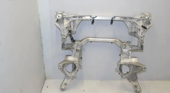 BMW 5 G30 G31 G38 Front subframe 6887340 31106887340 6861104