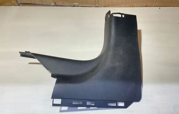 Ford Mustang VI Foot area side trim GR3B6302348