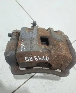 SsangYong Tivoli Front brake caliper Nocode