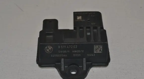 BMW X5 E70 Glow plug pre-heat relay 8519472 E2110021046 151125