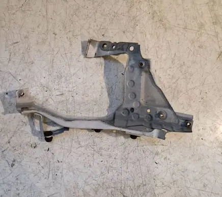 Opel Zafira B Radiator support slam panel bracket 