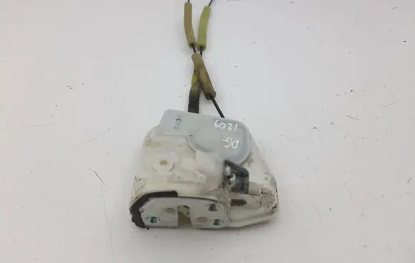 Mazda 6 Rear door lock GHR1