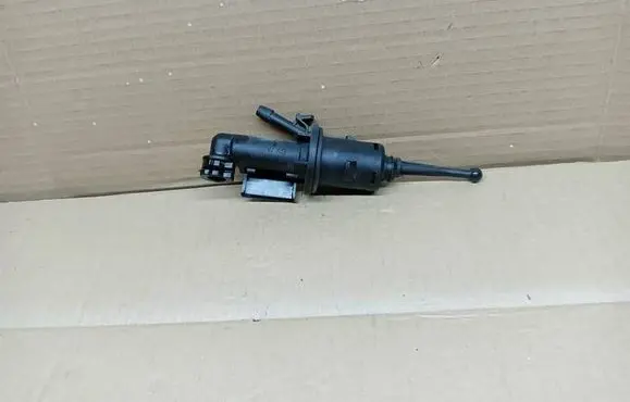 Volkswagen Golf Plus Clutch master cylinder 1K0721388K