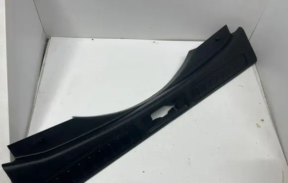 Land Rover Evoque I Trunk/boot sill cover protection bJ32113A10AD