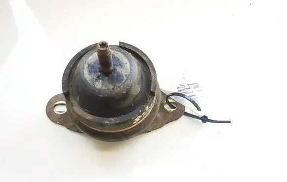 Citroen C8 Engine mount bracket