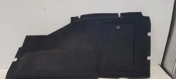 Ford Focus (C) pillar trim