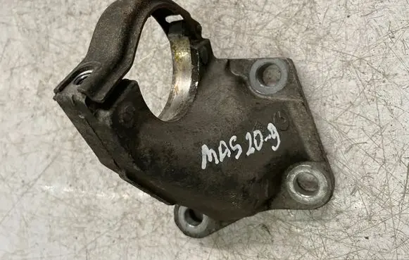 Renault Master III Driveshaft support bearing bracket 8200904226