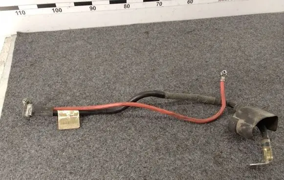 Volkswagen Caddy Positive cable (battery) 1K0971909B 420752V12