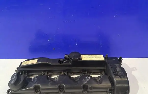 Mercedes-Benz E W212 Rocker cam cover A6510103645