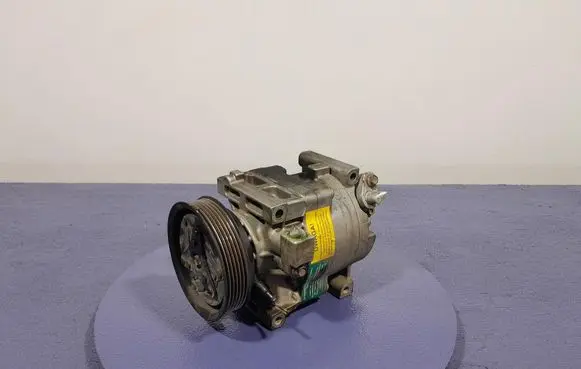 Fiat Doblo Air conditioning (A/C) compressor (pump) 8629813