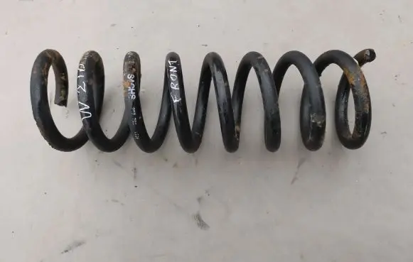 Mercedes-Benz E W210 Front coil spring 0303