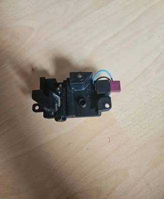 BMW 5 E60 E61 Curtain motor 9918003265