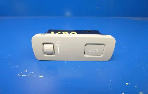 Volvo S90, V90 Tailgate opening switch 31481439 19W125 T19120077401