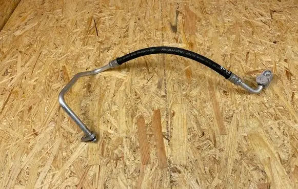 Volkswagen Polo VI Air conditioning (A/C) pipe/hose 2Q0816721E