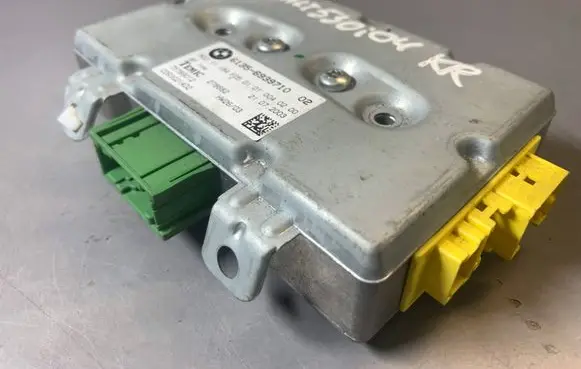 BMW 5 E60 E61 Airbag control unit/module 6939710 75789012 DDR3G21A02